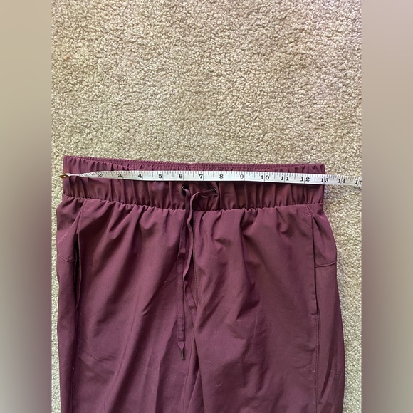 Burgundy joggers - Picture 5 of 6